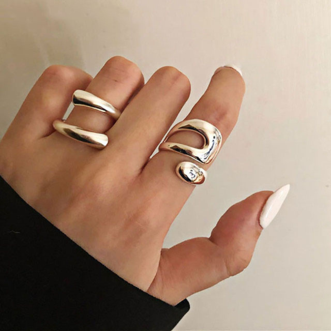 Justerbar enkel modernistisk spiralring laget av 925 sterling sølv